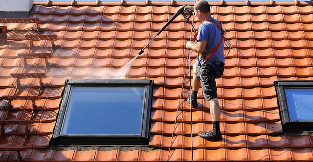 Important Things You Should Know About The High-Pressure Roof Cleaning