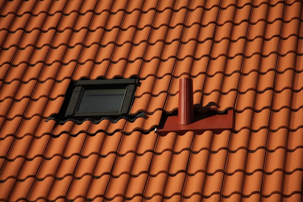 How To Pressure Clean A Roof